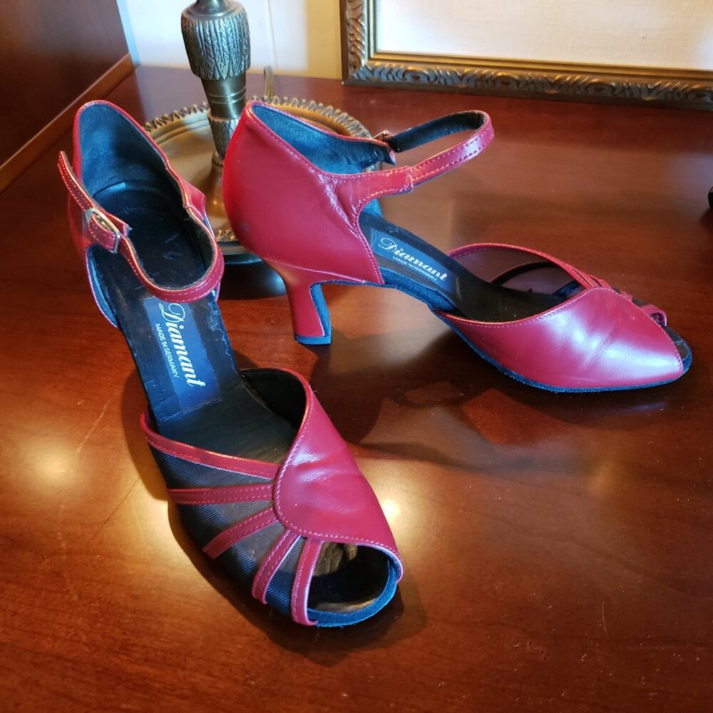 Vintage 90s Diamant Open-Toe Latin Ballroom Dance Shoes - Red & Black • EU 7.5